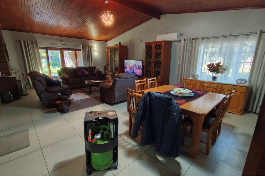 8 Bedroom Property for Sale in Broederstroom North West